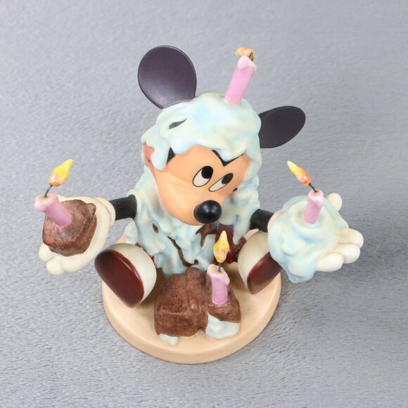Walt Disney Classics Collection Mickey’s 70th Birthday “Mickey’s Birthday Party” - Picture 4 of 6